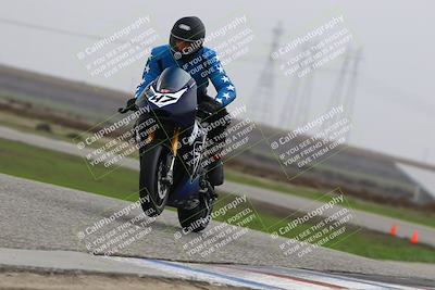 media/Nov-29-2025-TrackDaz (Sat) [[10ae2d9bce]]/B Group/Session 4 (Wheelie Bump)/
